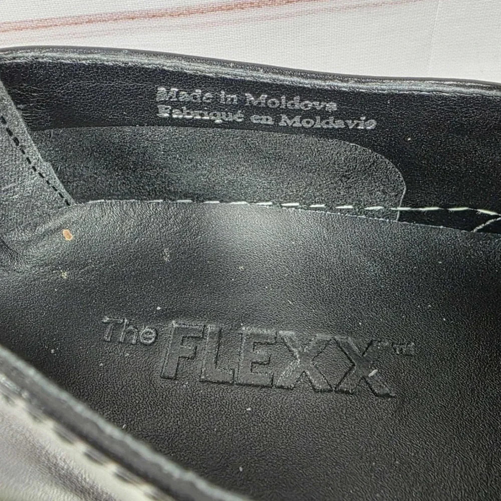 The‎ Flexx Slip On Sneakers Bronze Textured Leather - Womens Size 8 M